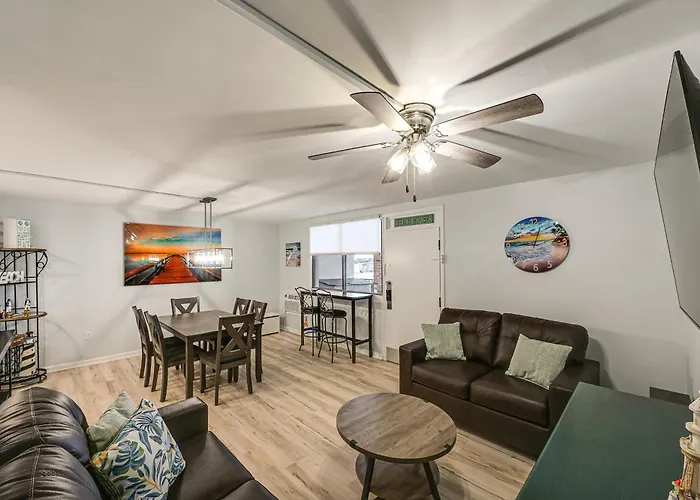 Steps To Maryland Beach! W/ Furnished Patio Holiday home